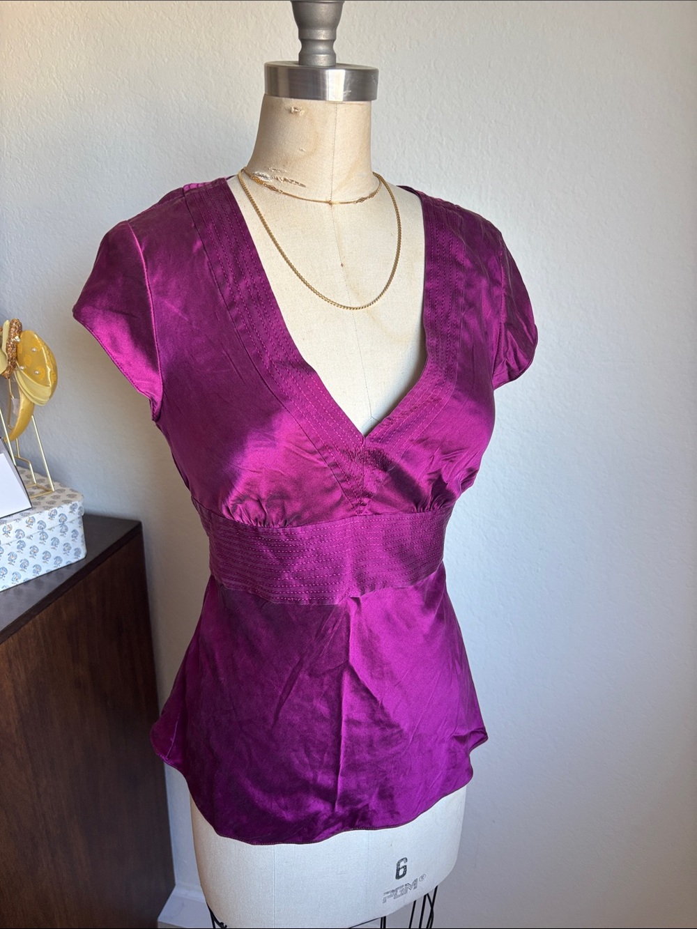 Express Satin V-Neck Blouse in Magenta